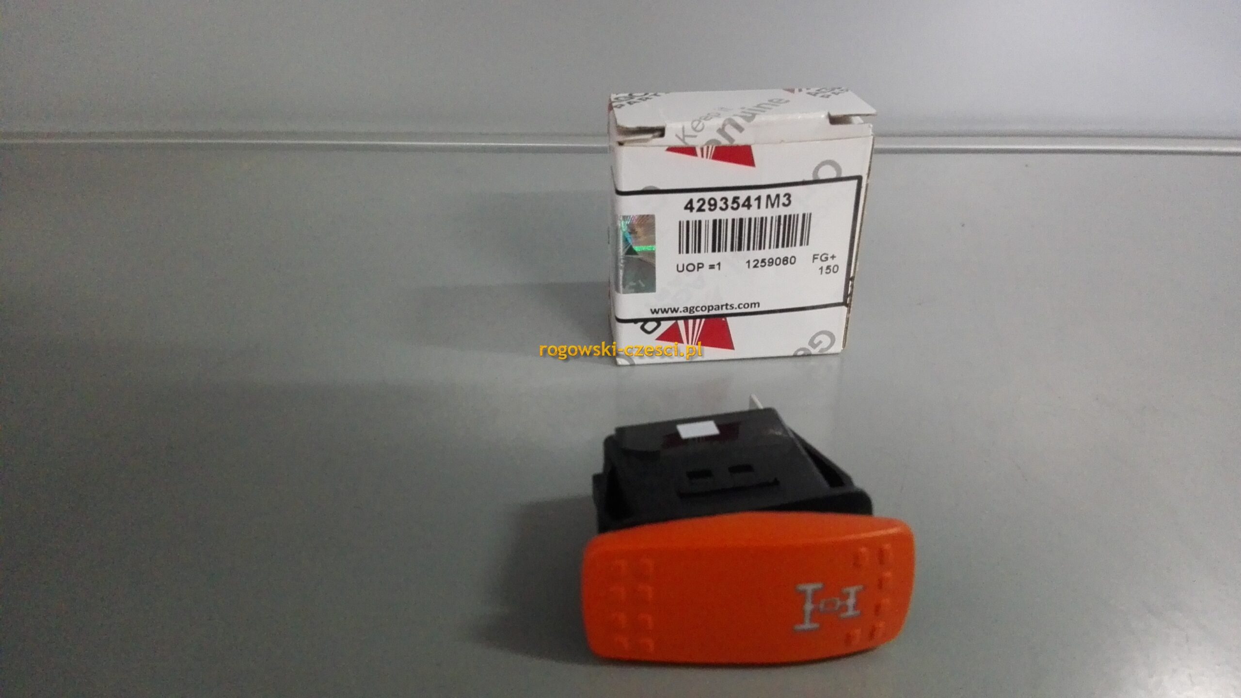 Włącznik napędu Massey Ferguson 4293541m3