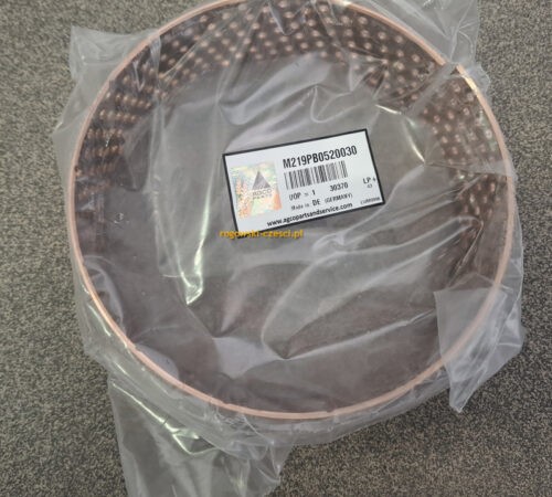 Tuleja osi przedniej fendt 700 scr M219PB0520030