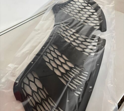 Osłona boczna maski 931502021821