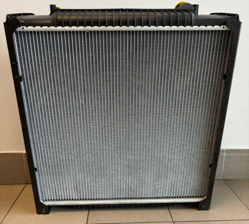 Oryginalna chłodnica pasująca do Fendt 700 SCR